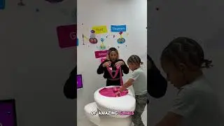 When life gets sticky, makes slime @sloomooinstitute #slime #nyc #family