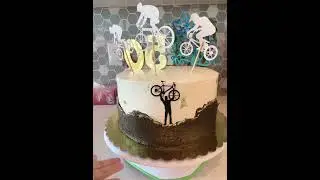Bicycle themed birthday cake #cake #birthdaycake #bike