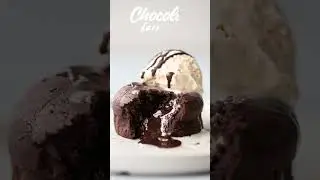 Dive into pure chocolate bliss! 🍫 #ChocolateLovers #SweetTreats #choclaterecipe #brownie #cookies