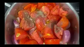 🍅🌶️ 🍲 Creamy Roasted Tomato & Red Pepper Soup | Simple & Delicious Homemade Recipe 🌱