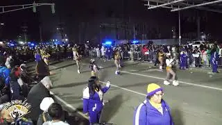 Warren Easton {Under The Bridge} Cleopatra 2025