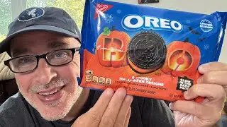 New Oreo “Boo” Limited Edition- Glow in the Dark Pack- Orange Colored Creme Cookies 🍪 🎃👻