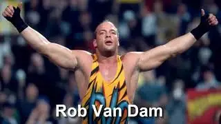 Battle of the Finishers - Split Legged Moonsault (RVD vs Naomi vs Sarah Logan)