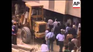 Pakistan - Collapsed building