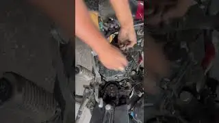 #shorts #yutubeshorts #bike mechanic engine short viral video🔥 #bike reparing #rahman auto service