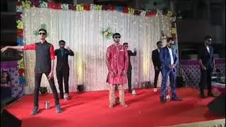 🔥 Title Ideas (Long Dance Video ke liye)“Fresher Entry Vibes 💃 | College Life Begins | Dance Mashup”