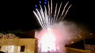 Monterosso 15 Settembre 2024 Rientro Madonna Addolorata e Spettacolo di Fuochi e Luci Ditta FIRE SUD