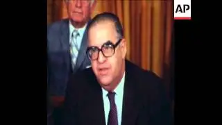 SYND 9-11-73 ISRAELI FOREIGN MINISTER ABBA EBAN PRESS CONFERENCE: LONGER VERSION