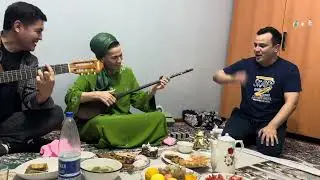 Oguljan Söýünowa & Ataş Gurbangeldiýew we Kerim Akmämmedow #dutar #gitara #aýdyşyk