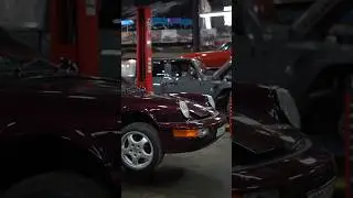 Провели технический осмотр Porsche 911 Carrera 2S #classiccars #porsche #автосервис #custom #shorts