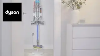 How to assemble your Dyson Gen5detect&trade; Outsize cordless vacuums Floor Dok Multi&trade;