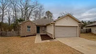 200 Wild Mango Cv., Benton AR 72015 - Nice 3br 2ba w/fenced yard & 2 car garage off Gattin Rd.