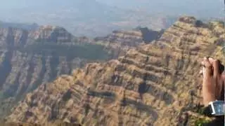 Amazing echo effect at Echo point in Mahabaleshwar, Maharashtra, India