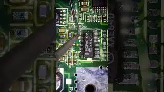 IC Replacement #electronics #electronicsrepair #ic #repairs #repair #satisfyingvideo