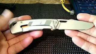 Meu canivete Decathlon Axis 75 Gripe  Solognac ,Depois de  onze meses de uso diário.