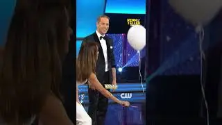Magic Balloon #pennandteller #magic #balloon