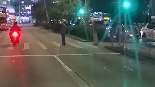 車CAM直擊 - 我欣賞你呢份勇氣😌但唔好罔顧生命