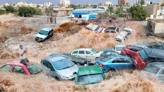 Внезапное наводнение обрушилось на Ливию, шторм Даниэль разрушает города