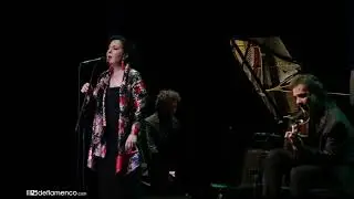 Carmen Linares   