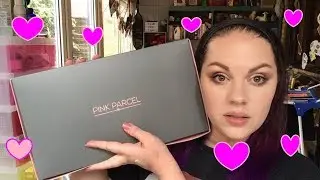 PINK PARCEL UNBOXING AUGUST 2017