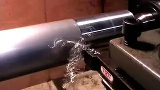 Machining of aluminium with DCGT 070204 0.15mm depth of cut, 0.2mm/rev feedrate