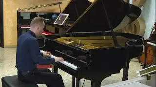 Emanuele Frenzilli - Maria Anna Mozart: Menuet in C Major