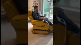 Это кресло-реклайнер просто потрясающее! 🤣🤣