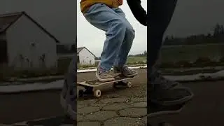 slow mo tre flip