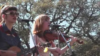 Bourbon Sweethearts - Little Yellow Basket | Open Folk Festival