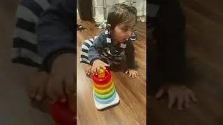9 moth old baby perfection in stacking ring toys🤓🤓#shorts #cutebaby #ytshorts  Aarav kids show
