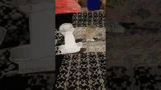 Бэмби сламал свой телефон lol (Спиноф) [my paper version]