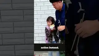 A Little Girl Taught Her Parents a Lesson in Kindness 🥹👵👴 #kindness #hearttouching #humanity #kind