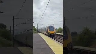 Cross Country Voyager gives mega tones as it speeds through Wallyford Station #trainspotting