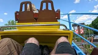 Farmyard Flyer - Paultons Park ONRIDE POV (Back Row)
