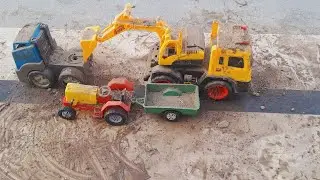 Muddy auto crane  and tractor help JCB and water pump #mudding cleaning #tractorvideo #mud toys