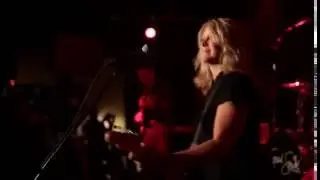 Sarah Smith Band - Runaway (LIVE)