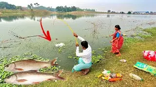 Best Hook Fishing 2024🎣| Two skilled fishermen are fishing from a large pond with new ideas | #fish