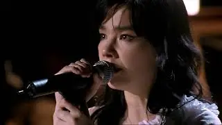 bj&ouml;rk : hidden place - live @ the royal opera house, london, UK, december, 16th (2001) (UHD) [4K]