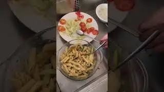 AIRPORT FOOD at 2₹ ❗ |Foodie Sha|