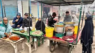 ROADSIDE FOGGY WINTER 🥶  DESI BREAKFAST | Waseem Anda Channy Latest Pakistan Food Street Desi Nashta