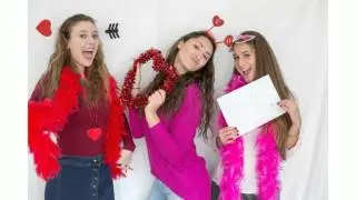 Senior Model Rep. I Valentine's Photo Booth Shoot I 2016