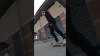Smooth line at 39 💥 epic spot 🤝 #skateboarding #tricks #skate #style #flip #slowed #skateboard