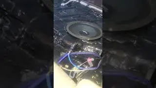 Skar audio midrange 6.5 moving really hard.