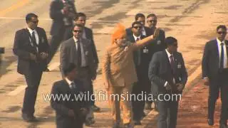 Narendra Modi reaches Rajpath to celebrate India's 67th Republic Day