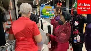 Sheila Jackson Lee Participates In Holiday Toy Drive