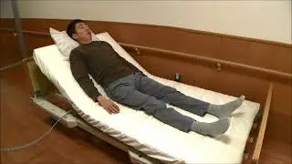 上半身をベッドから起こす方法【抱え上げない介護】【オール甲賀de生涯現役「介護ライフ」】#2