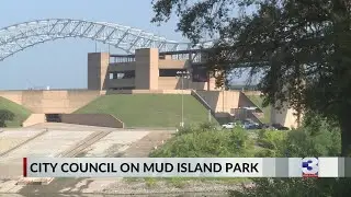 Can Mud Island Park be brought back to life?