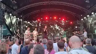 Jana Kirschner - Liska 26.6 2022 Bratislava Plaz pod Ufom 7.5/10