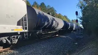 CSX 5106: Hunton Virginia RxR crossing moving fast north by the Hunton Ball Fields on Oct. 25, 2023.