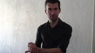 Cierre de beso estilo directo no verbal